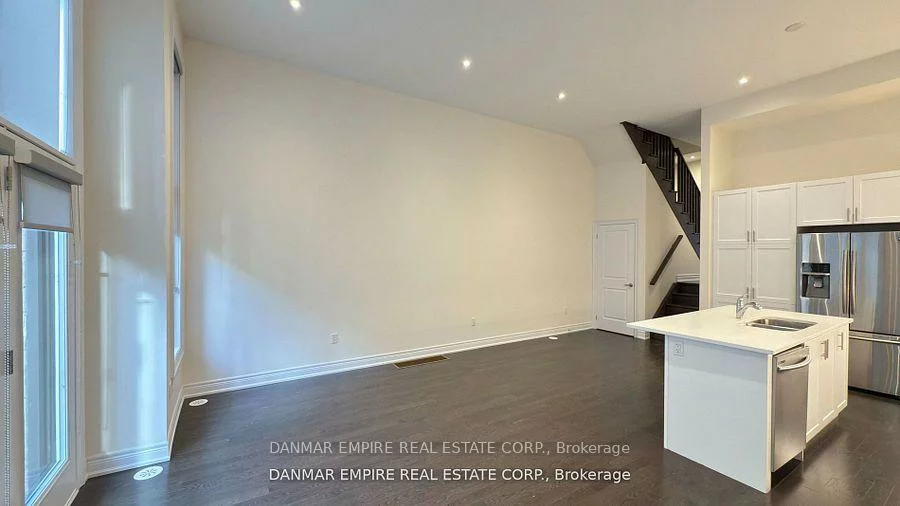 6, Hiawatha, Islington Woods, Vaughan