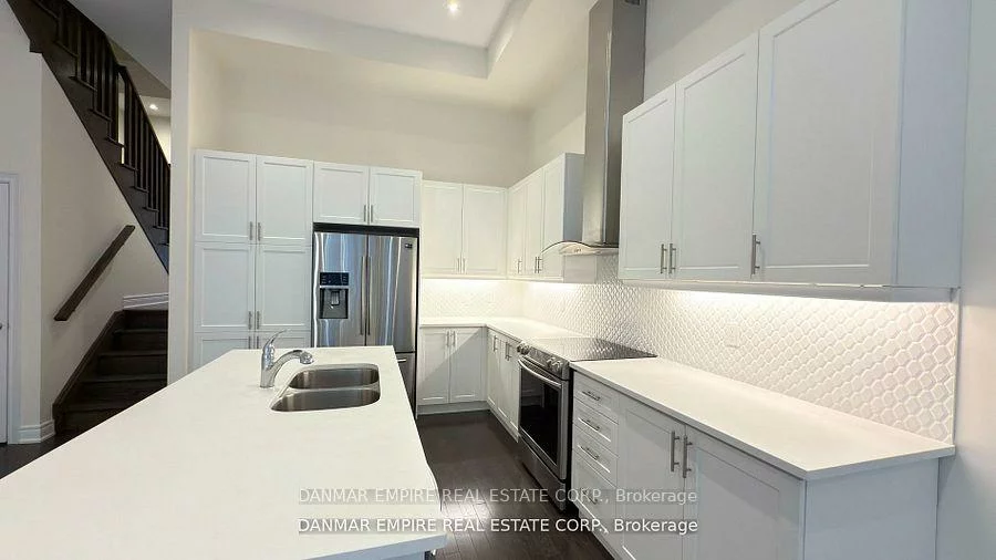 6, Hiawatha, Islington Woods, Vaughan