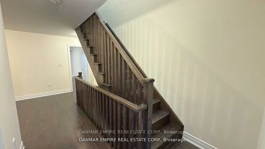 6, Hiawatha, Islington Woods, Vaughan