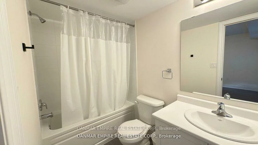 6, Hiawatha, Islington Woods, Vaughan