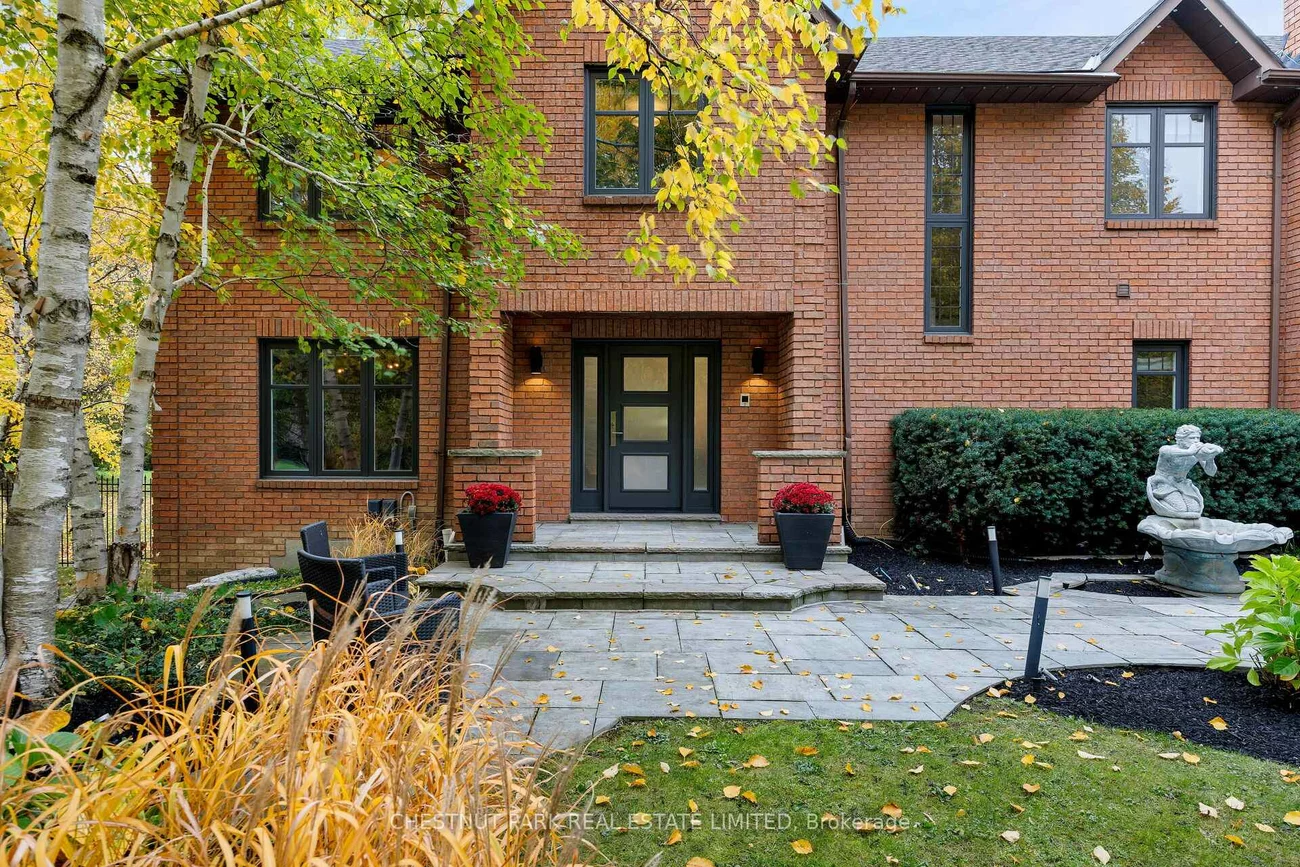 20, Fenyrose, East Woodbridge, Vaughan
