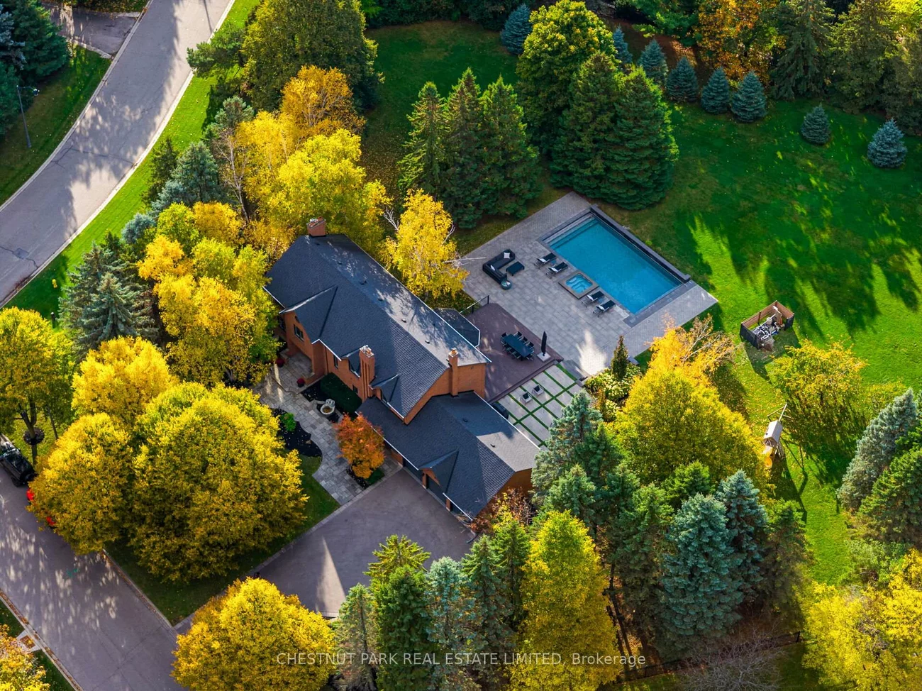 20, Fenyrose, East Woodbridge, Vaughan