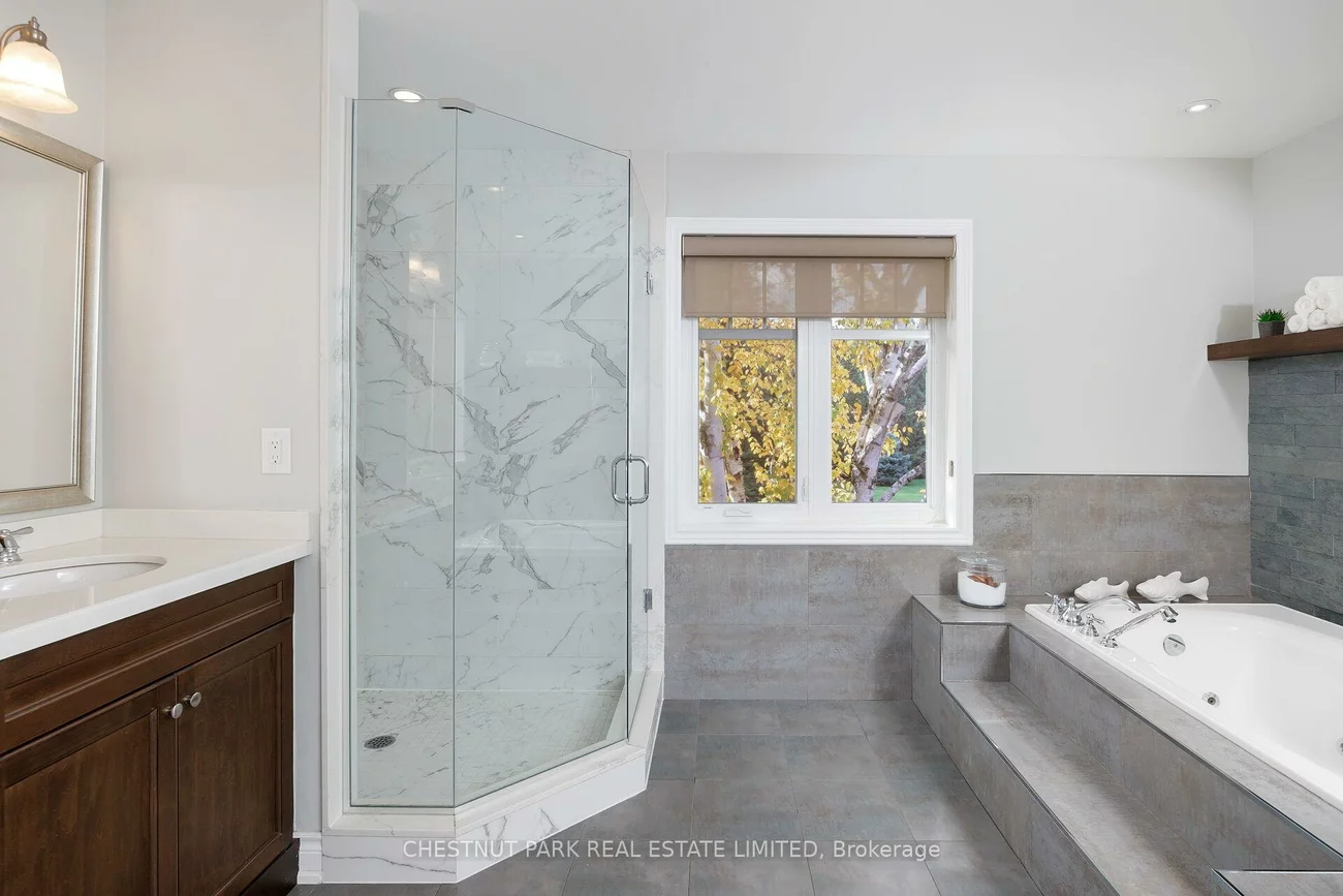20, Fenyrose, East Woodbridge, Vaughan