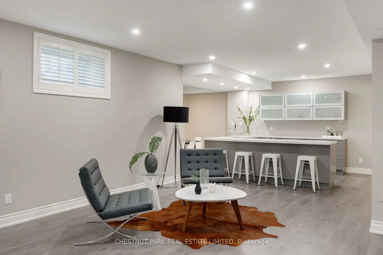20, Fenyrose, East Woodbridge, Vaughan