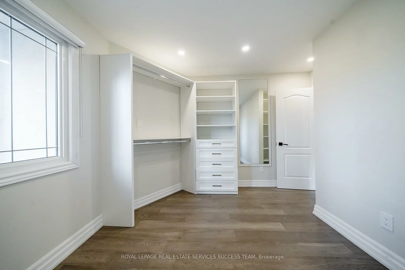 49, Cooper creek, Maple, Vaughan