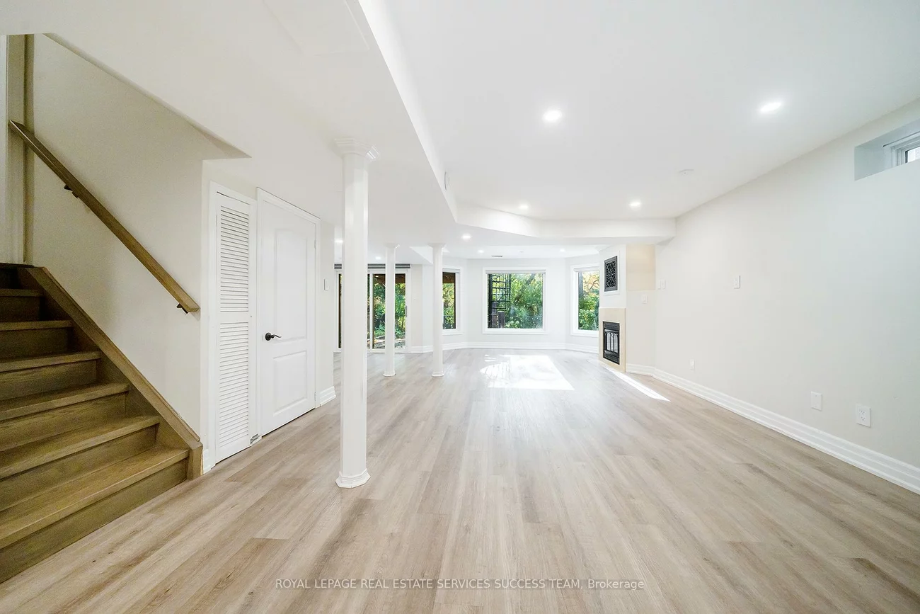 49, Cooper creek, Maple, Vaughan