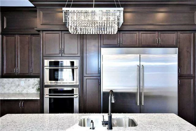 107, Queen Filomena, Patterson, Vaughan