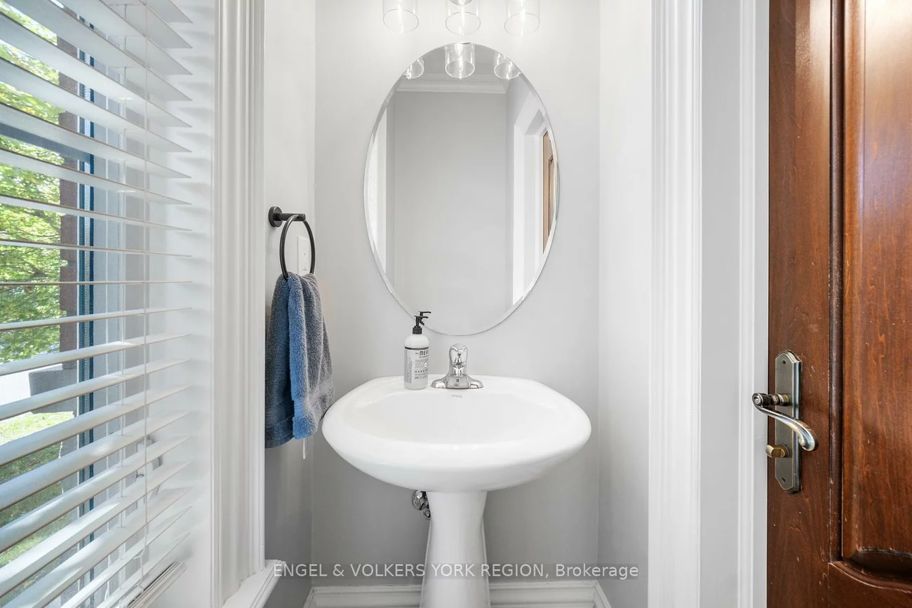 2, Fiorentina, Vellore Village, Vaughan