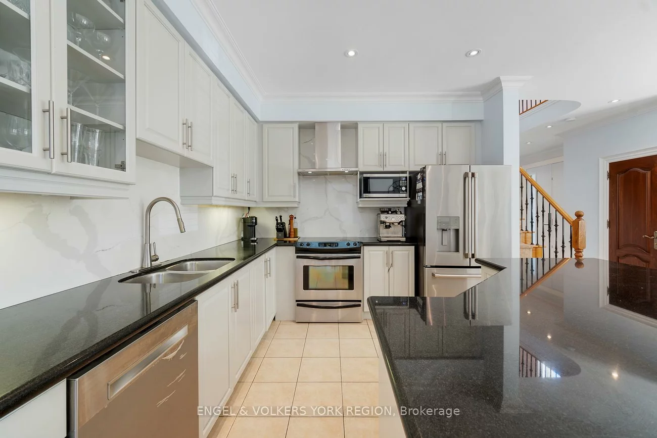 2, Fiorentina, Vellore Village, Vaughan