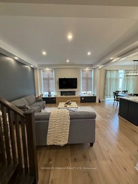 81, Morning Sparrow, Kleinburg, Vaughan