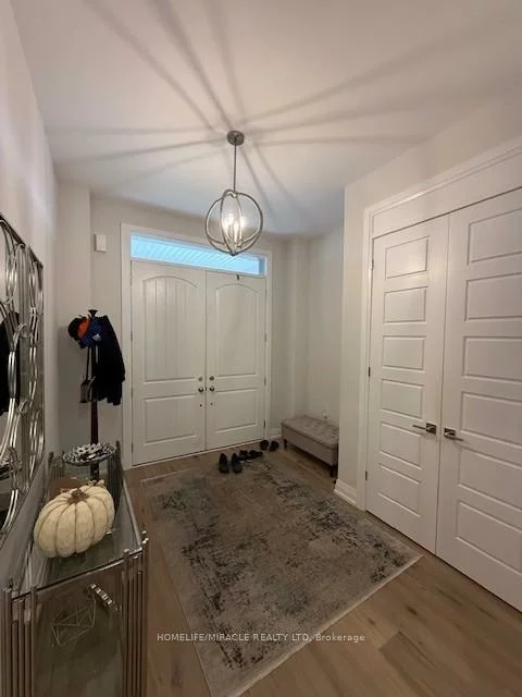 81, Morning Sparrow, Kleinburg, Vaughan