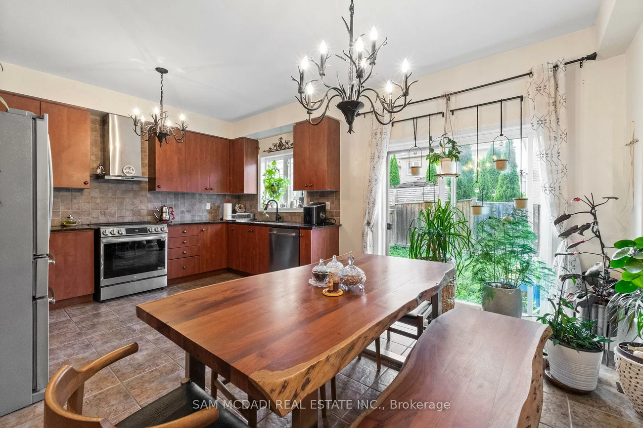 30, Zachary, Vellore Village, Vaughan