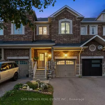 30, Zachary, Vellore Village, Vaughan