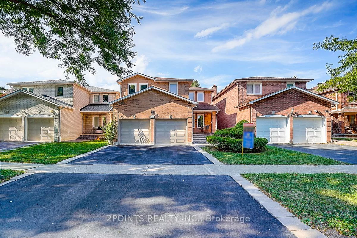 233, Brickstone, Brownridge, Vaughan