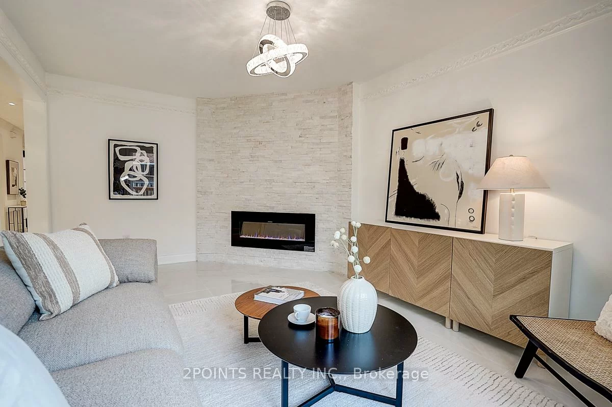 233, Brickstone, Brownridge, Vaughan