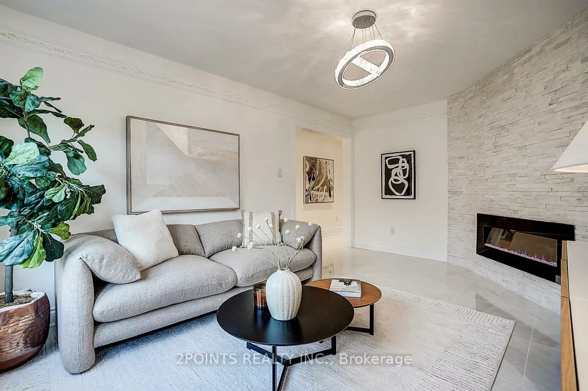 233, Brickstone, Brownridge, Vaughan