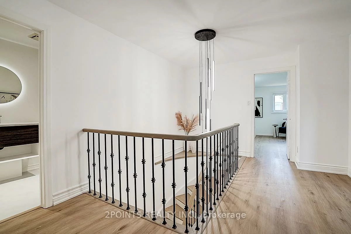 233, Brickstone, Brownridge, Vaughan