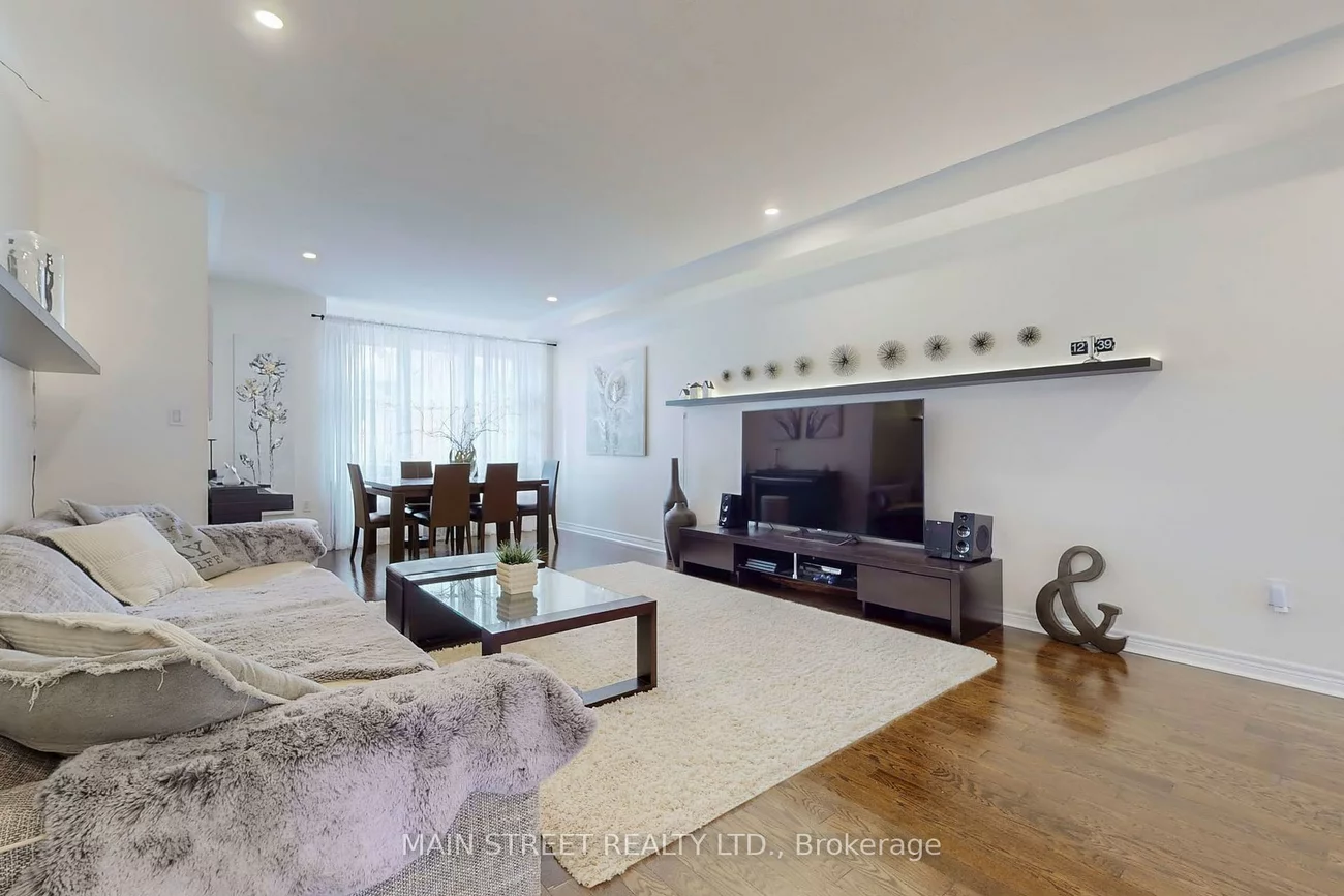 8900, Bathurst, Patterson, Vaughan