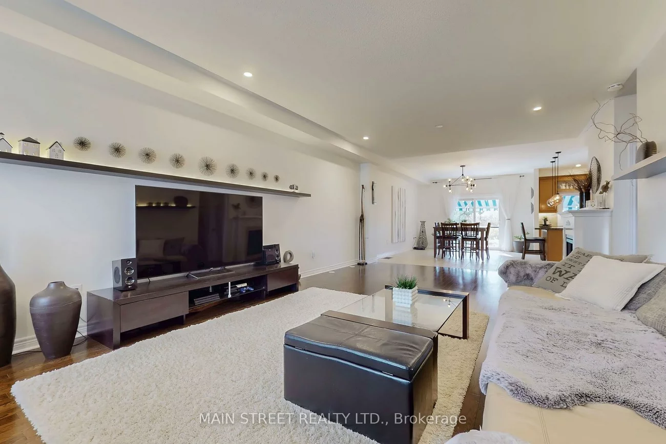 8900, Bathurst, Patterson, Vaughan