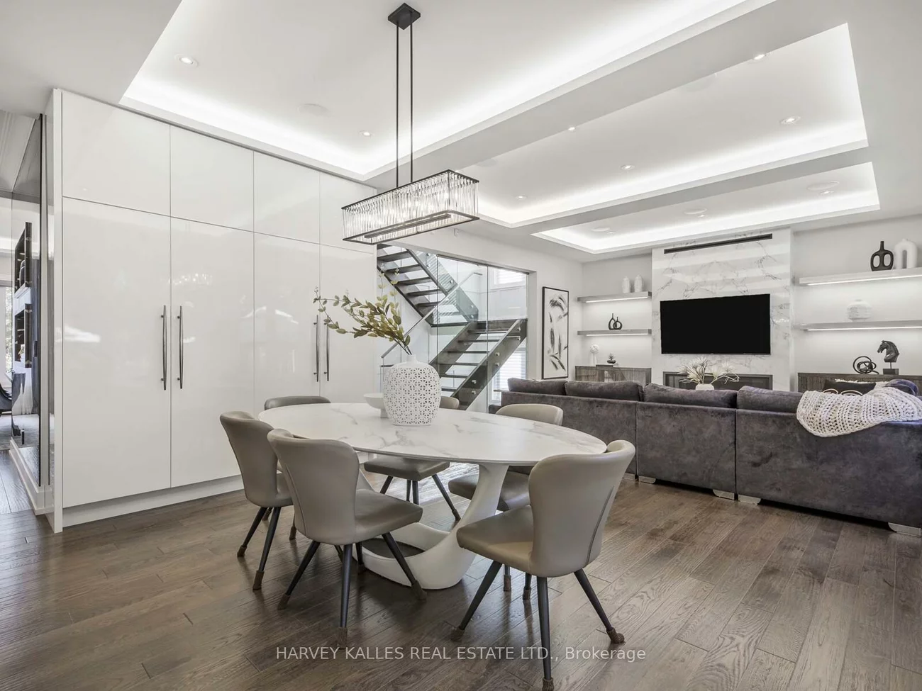 10, Malaren, Maple, Vaughan