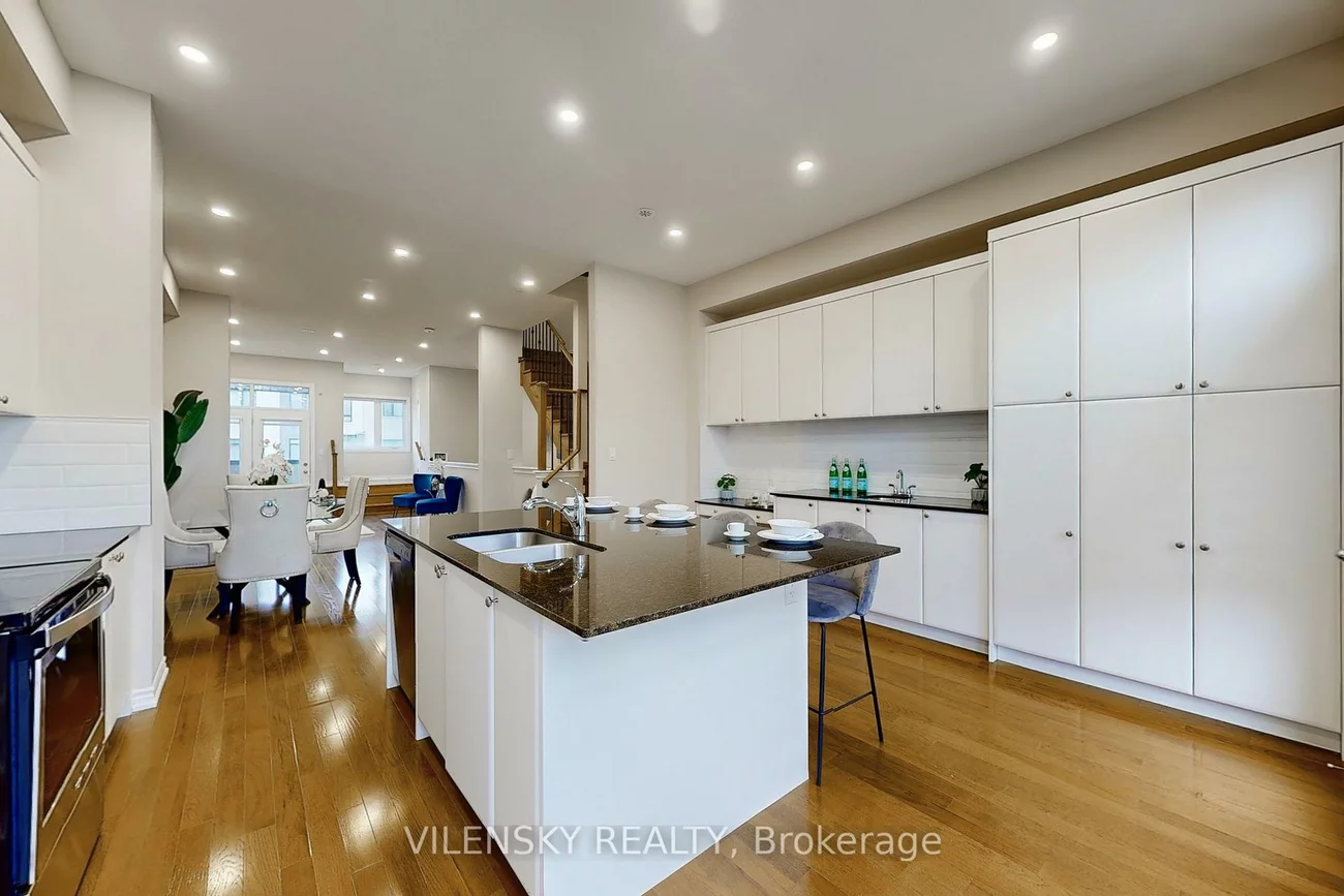 162, Golden, Patterson, Vaughan