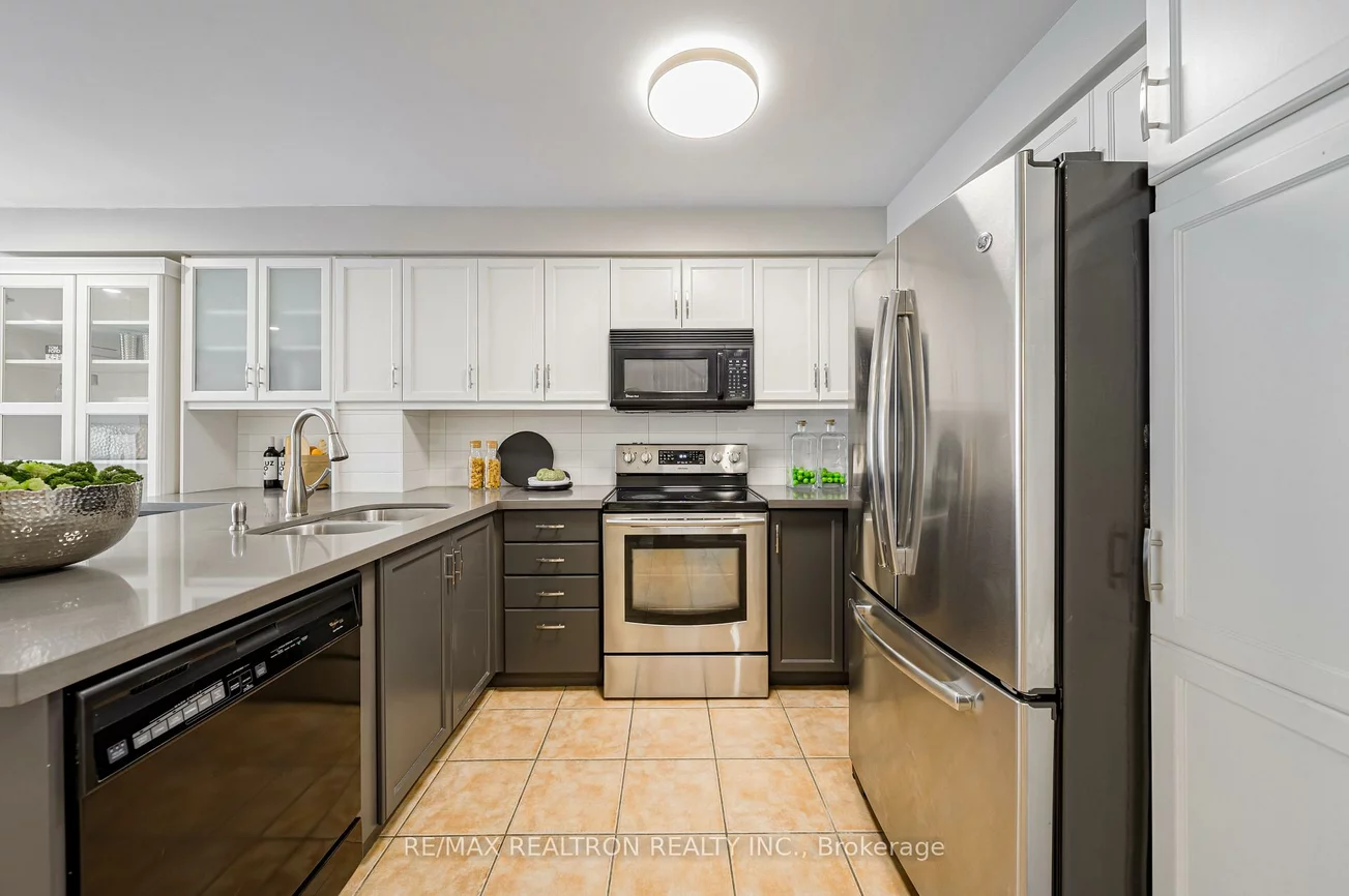 195, Equator, Vellore Village, Vaughan