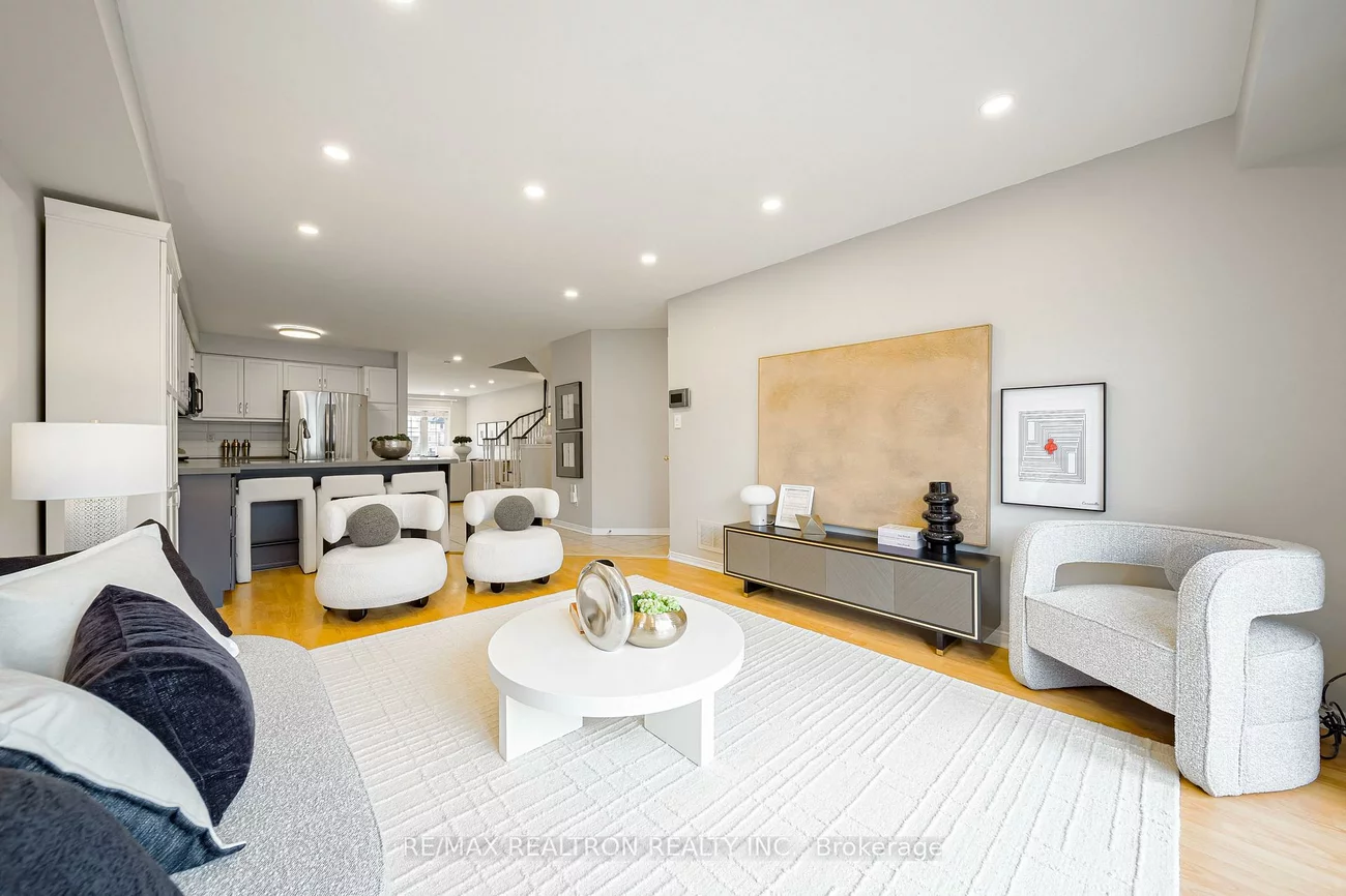 195, Equator, Vellore Village, Vaughan