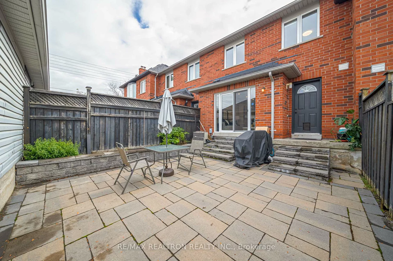 195, Equator, Vellore Village, Vaughan