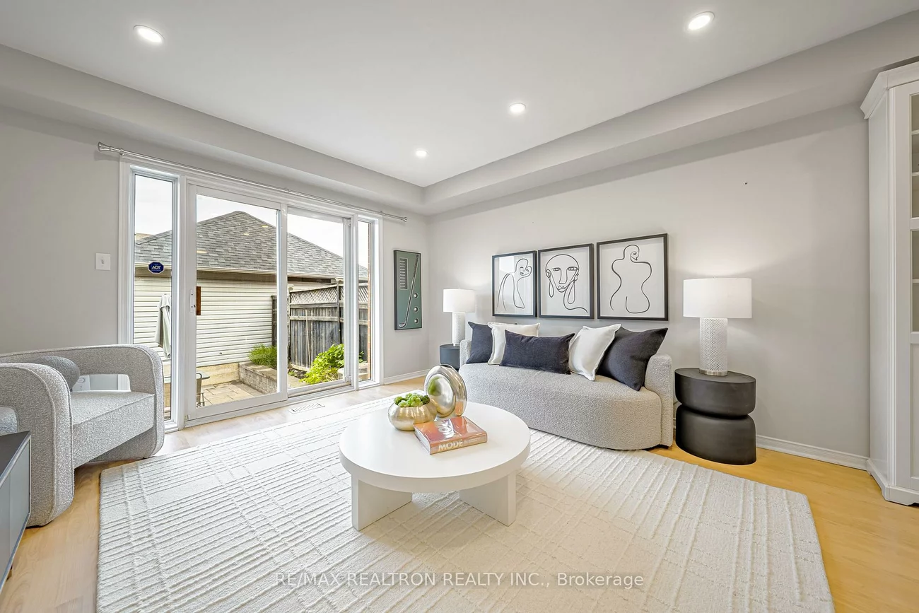 195, Equator, Vellore Village, Vaughan