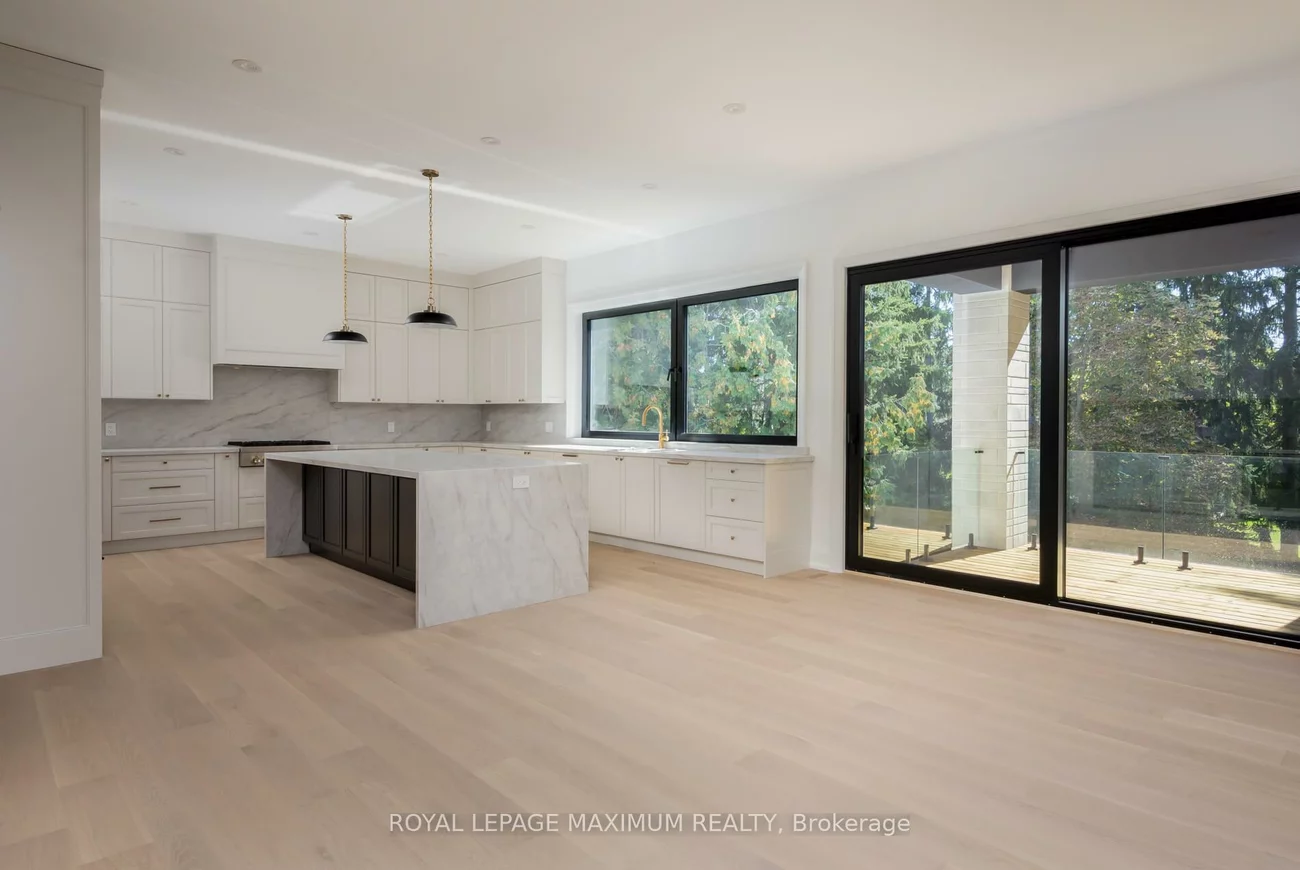 67, Davidson, Islington Woods, Vaughan