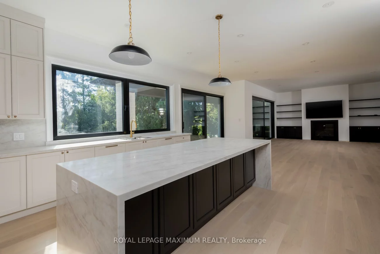 67, Davidson, Islington Woods, Vaughan