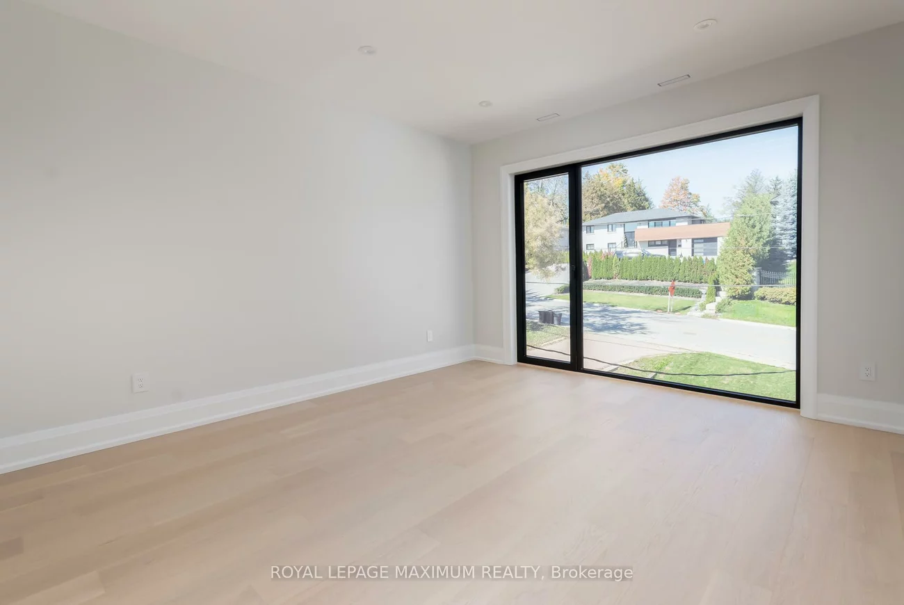 67, Davidson, Islington Woods, Vaughan