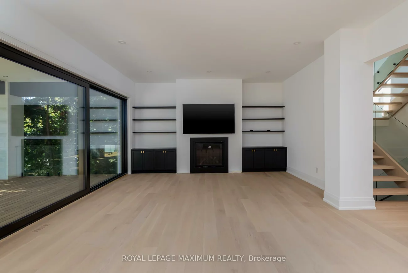 67, Davidson, Islington Woods, Vaughan