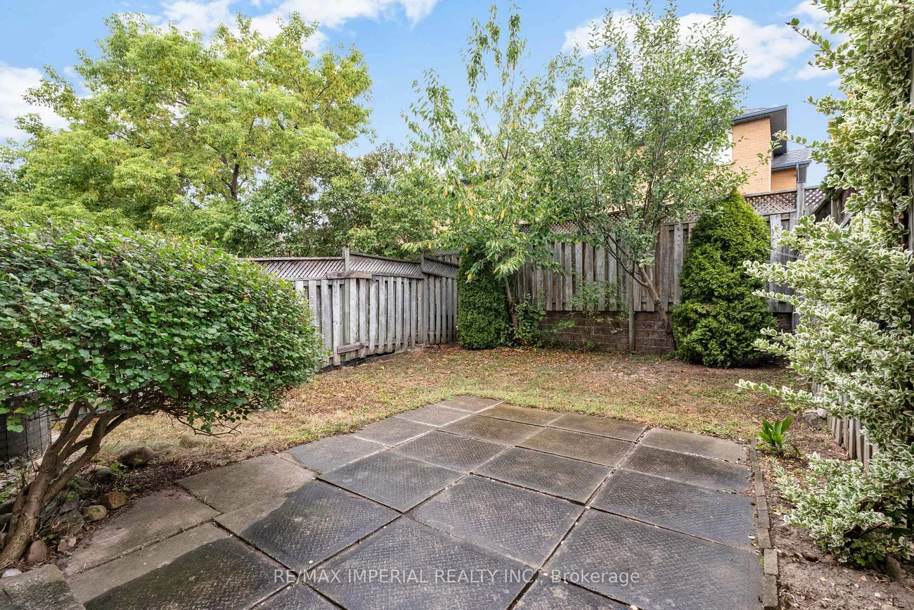 99, Islay, Maple, Vaughan