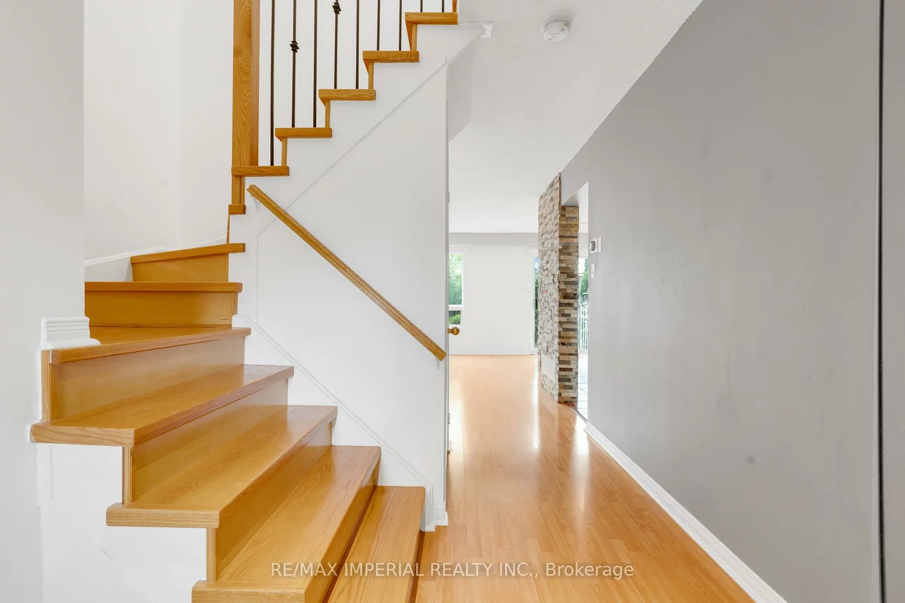 99, Islay, Maple, Vaughan