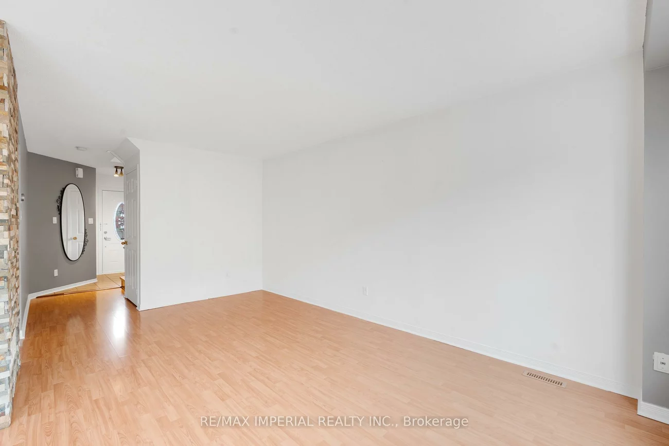 99, Islay, Maple, Vaughan