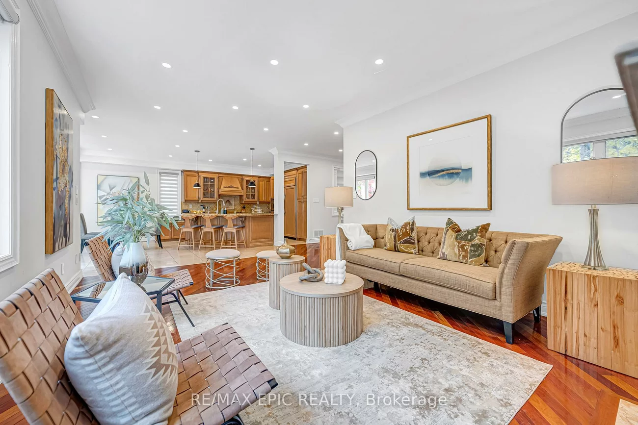 115, Thornhill Woods, Patterson, Vaughan