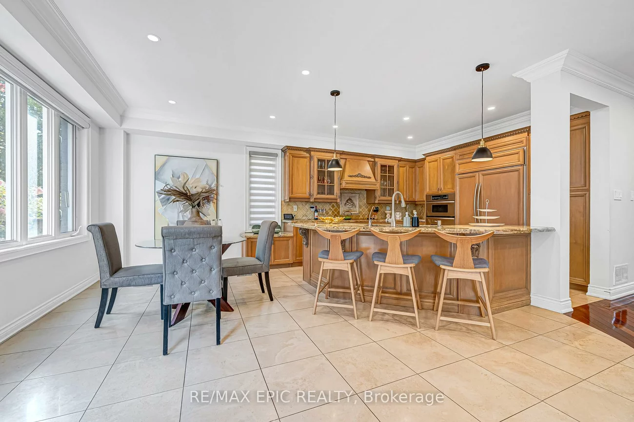 115, Thornhill Woods, Patterson, Vaughan