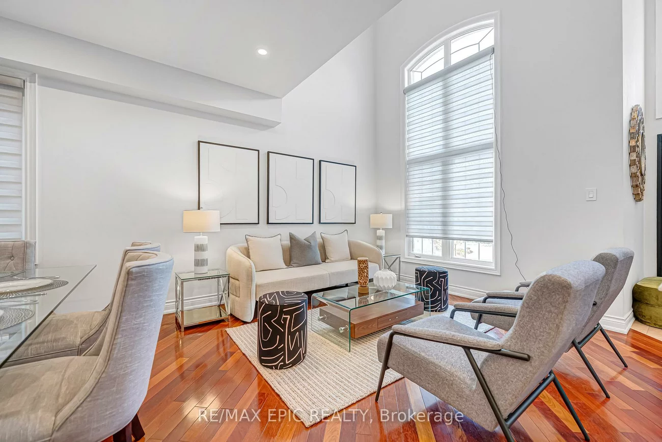 115, Thornhill Woods, Patterson, Vaughan