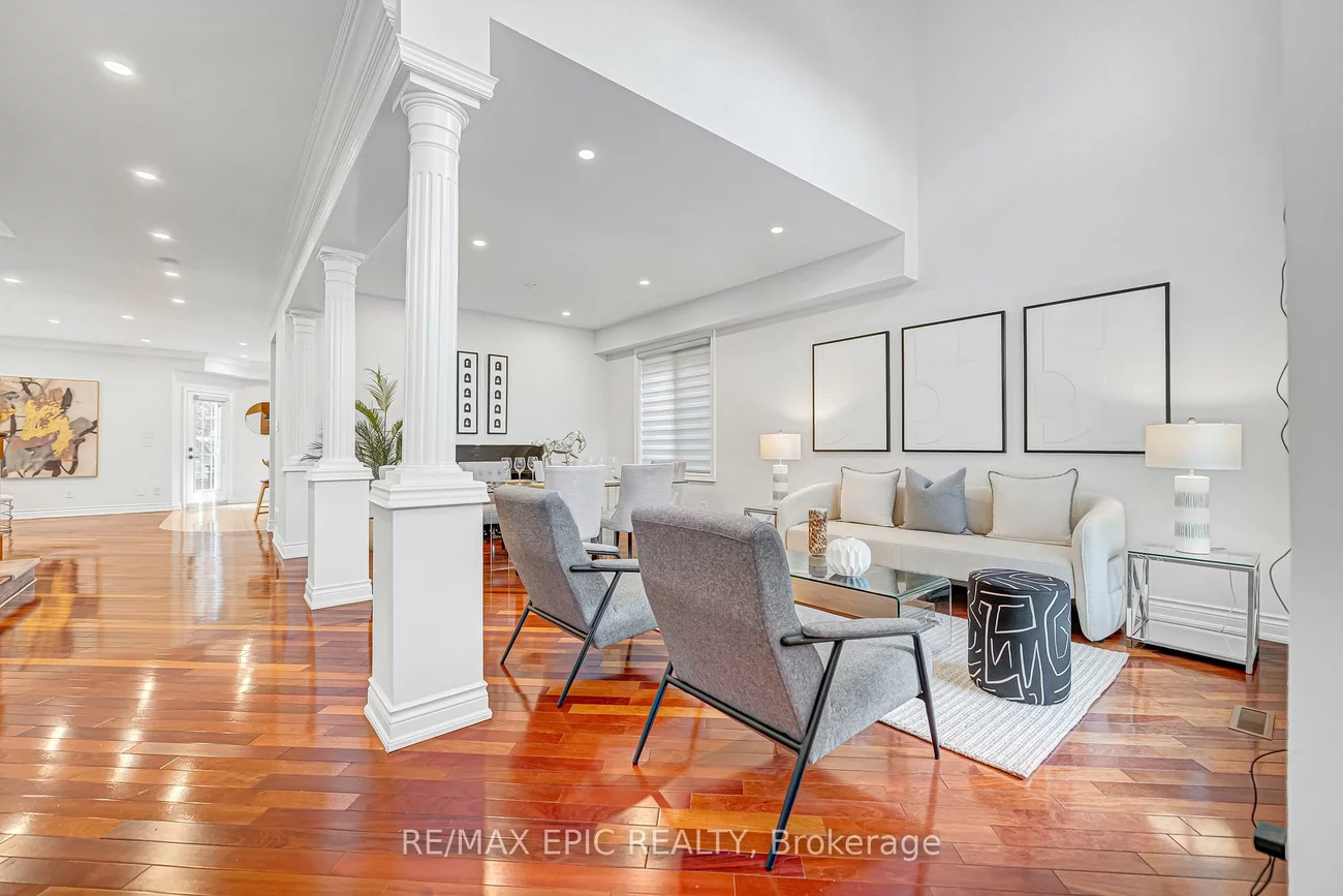 115, Thornhill Woods, Patterson, Vaughan