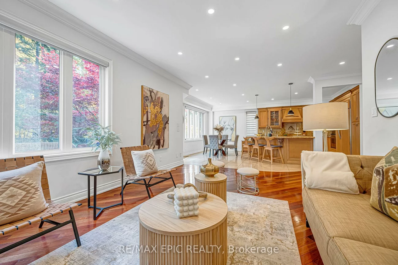 115, Thornhill Woods, Patterson, Vaughan