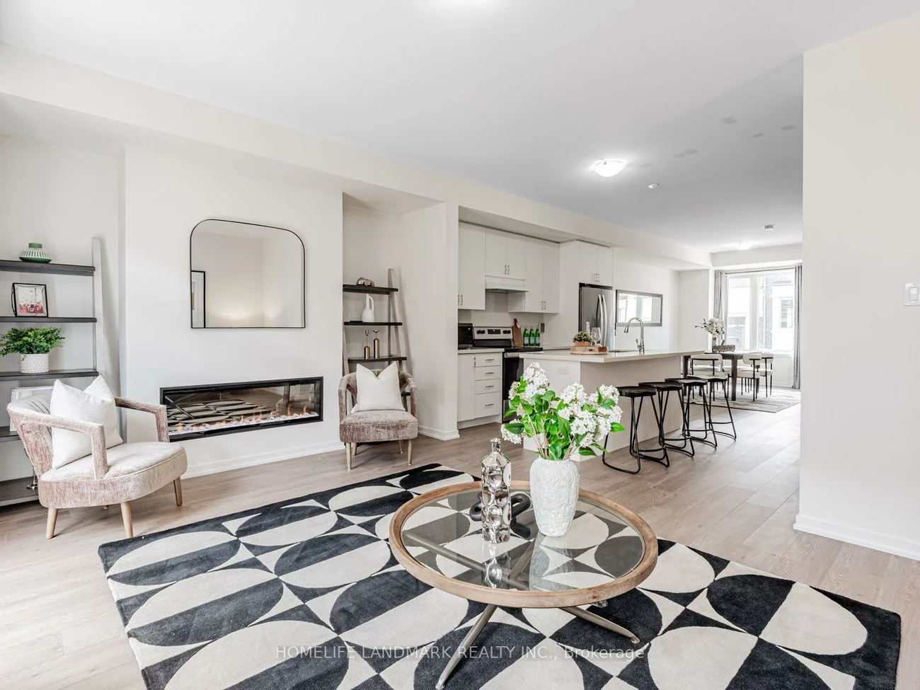 25, Origin, Patterson, Vaughan