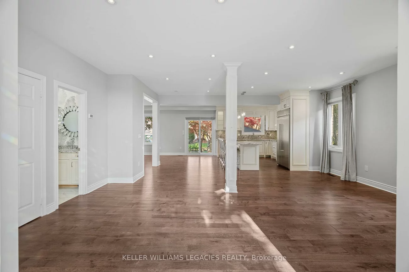 39, Michelle, East Woodbridge, Vaughan