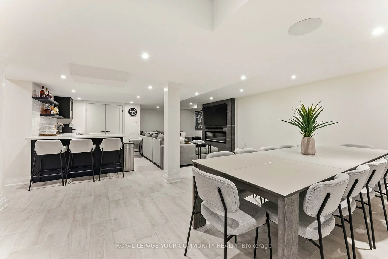 39, Rivoli, Vellore Village, Vaughan