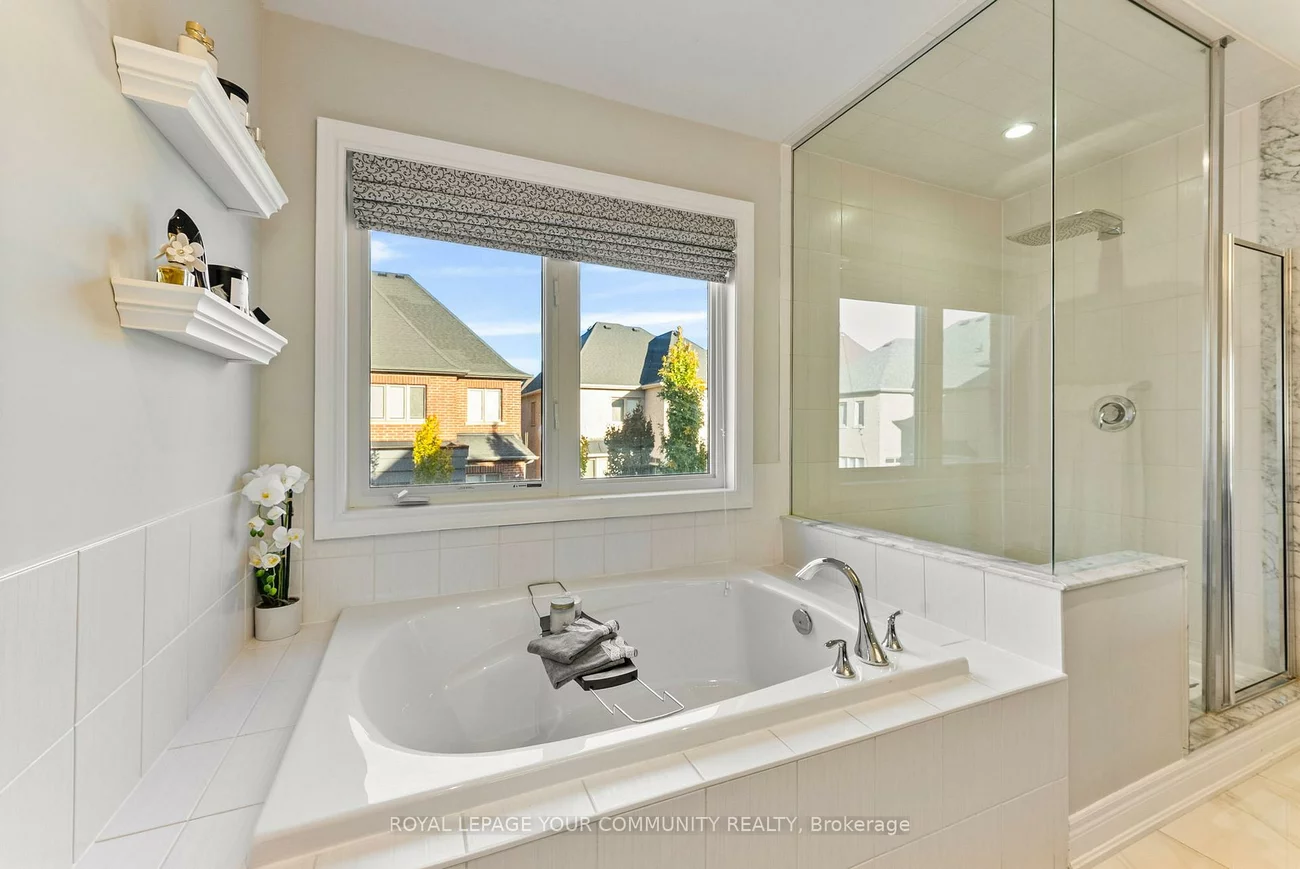 39, Rivoli, Vellore Village, Vaughan