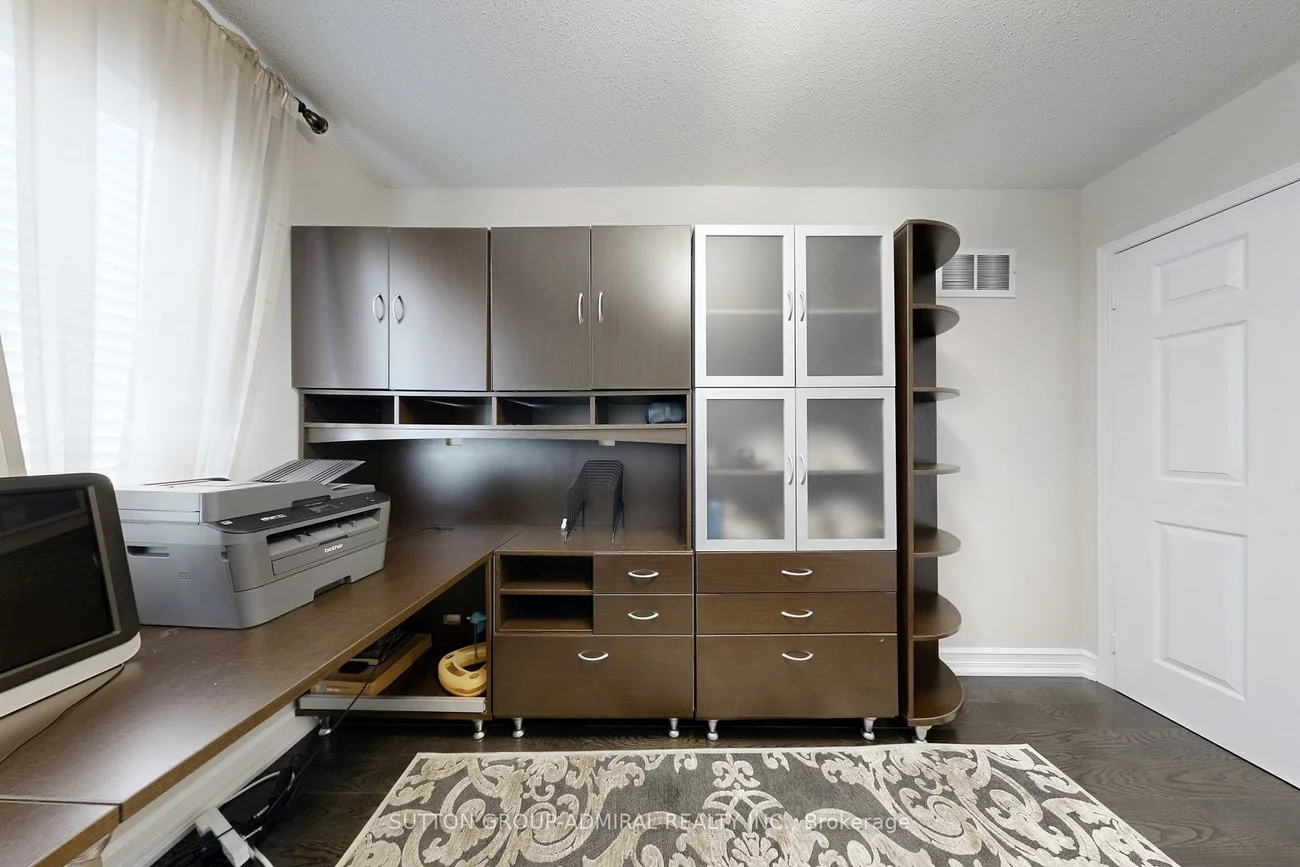 106, Big Hill, Patterson, Vaughan