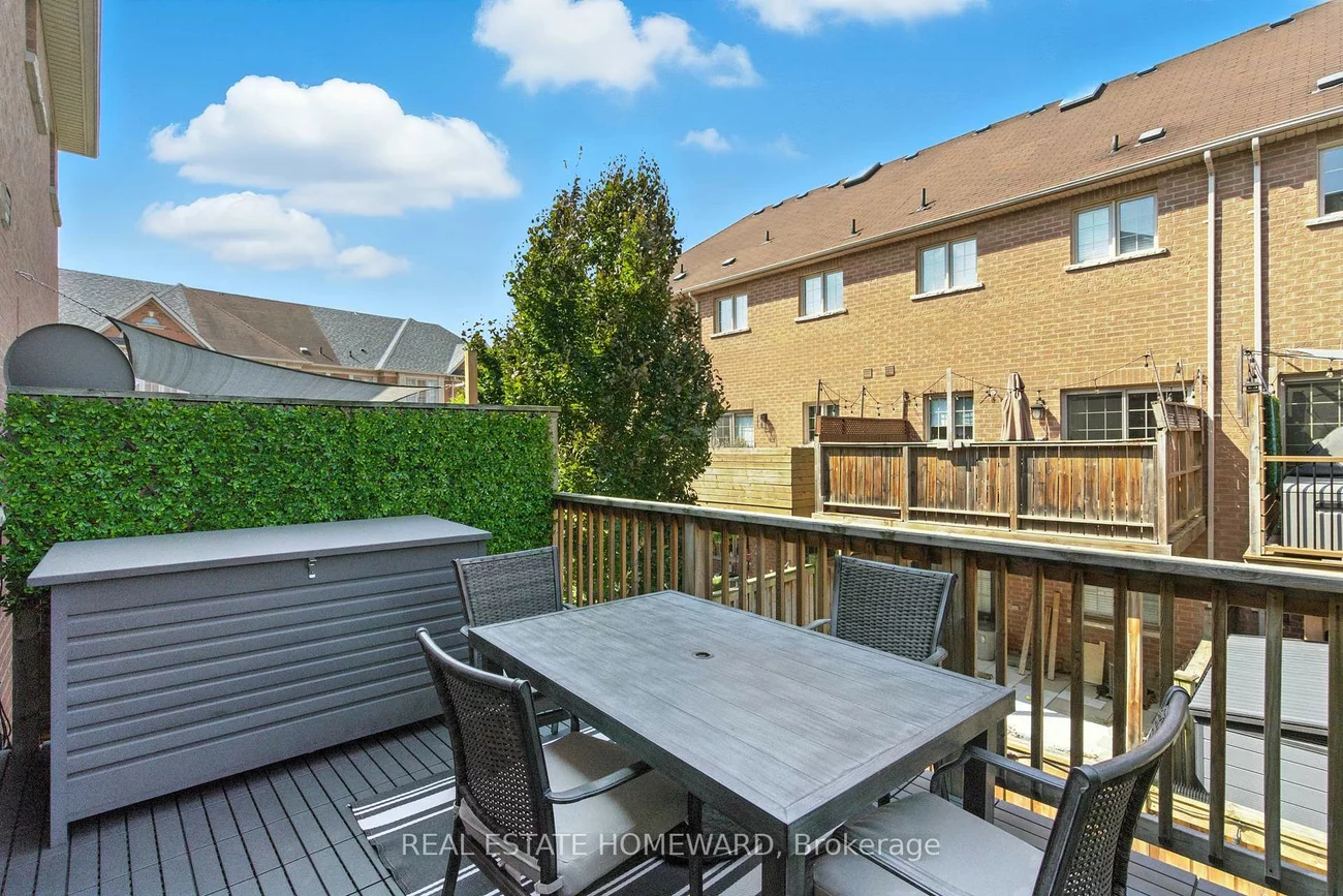 4, Isaac Devins, East Woodbridge, Vaughan