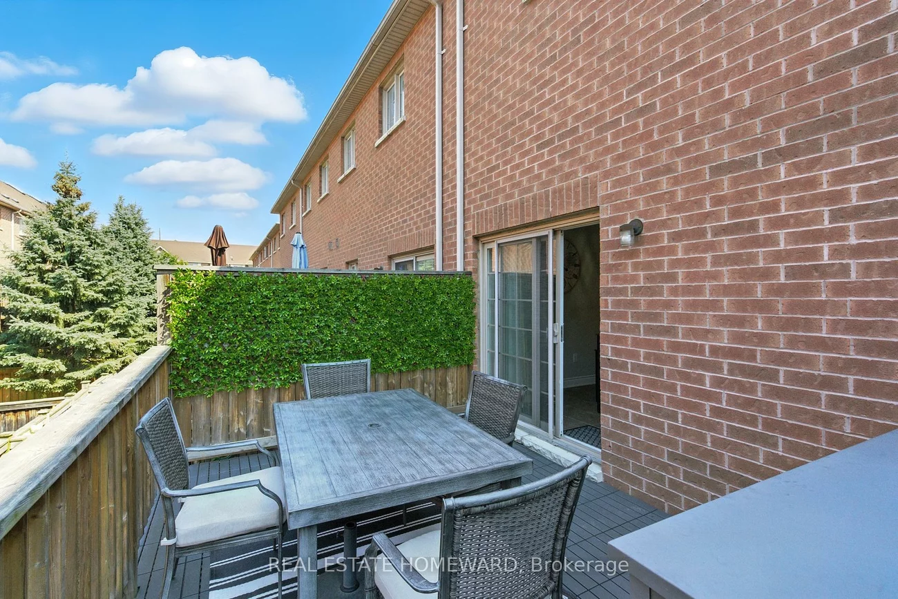 4, Isaac Devins, East Woodbridge, Vaughan