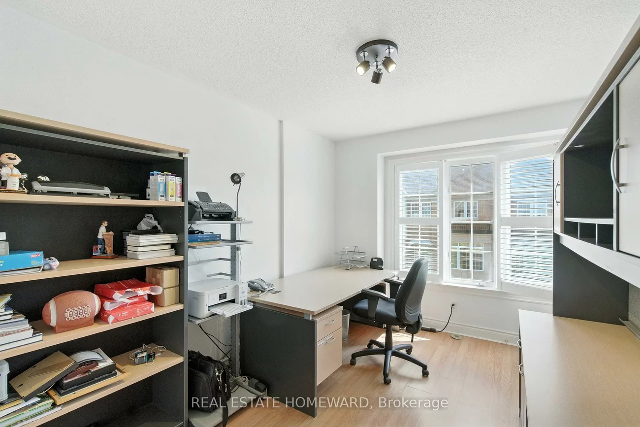 4, Isaac Devins, East Woodbridge, Vaughan