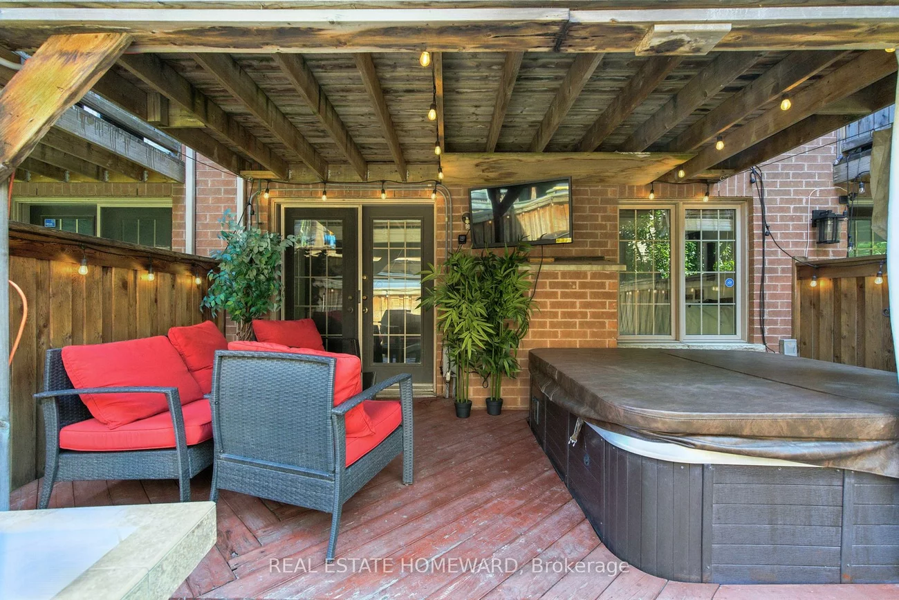 4, Isaac Devins, East Woodbridge, Vaughan